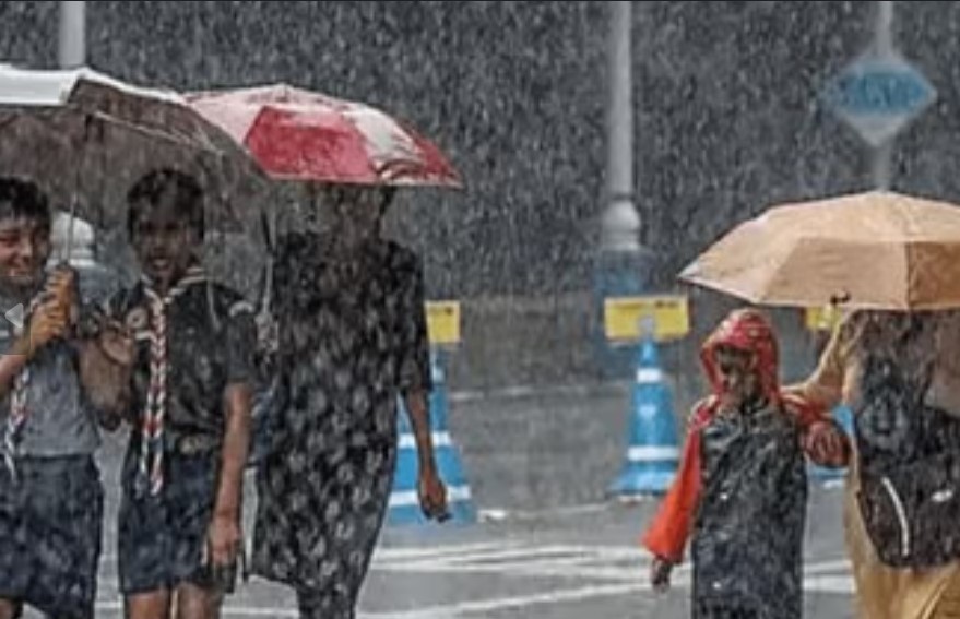 10 ജില്ലകളിലെ വിദ്യാഭ്യാസ സ്ഥാപനങ്ങൾക്ക് വ്യാഴാഴ്ച അവധി പ്രഖ്യാപിച്ചു